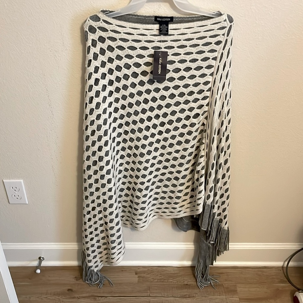 Sweater poncho. NWT size L/XL. Very soft.